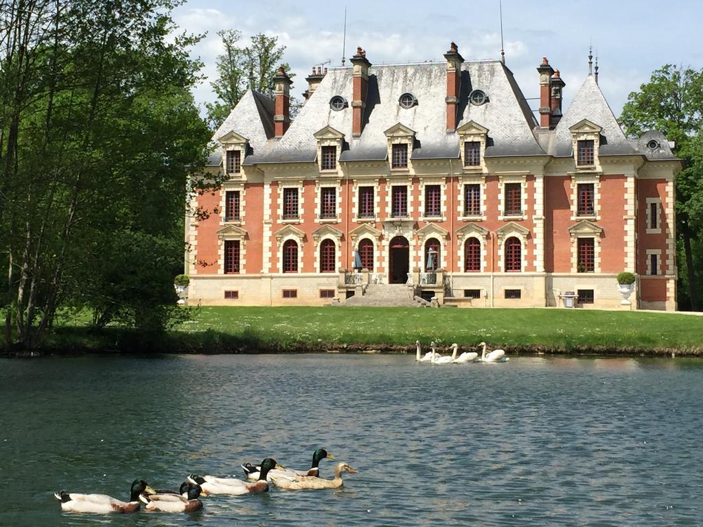 Chateau Du Breuil Gevrolles Exterior foto